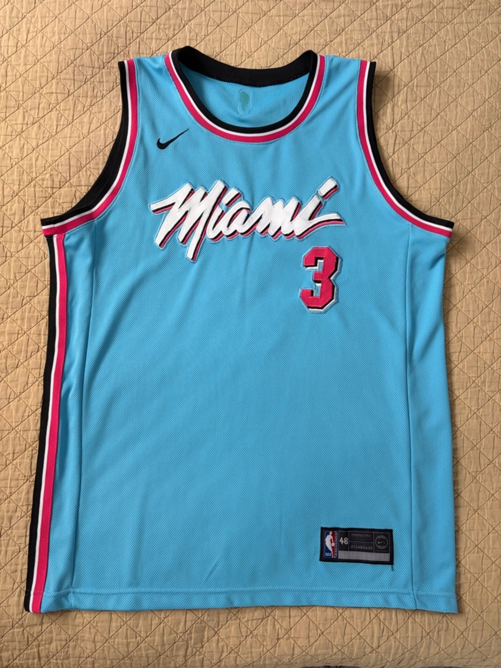 Nike NBA Miami Heat Dwyane Wade #3 Vice Jersey –Size 48 (L) – Blue Pink ⚠️ As Is